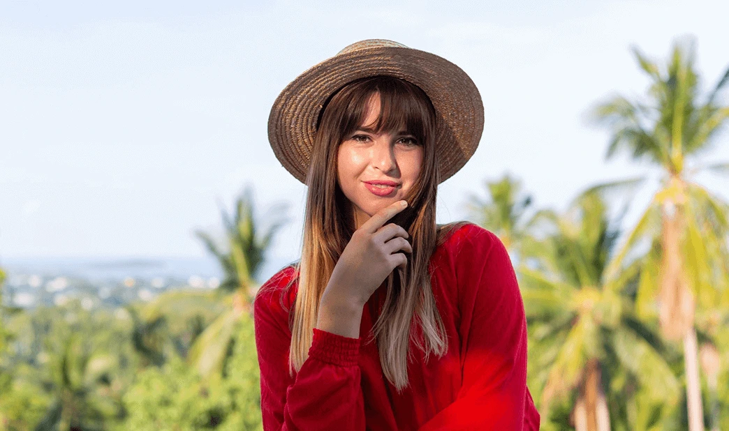 Add white background to photo online